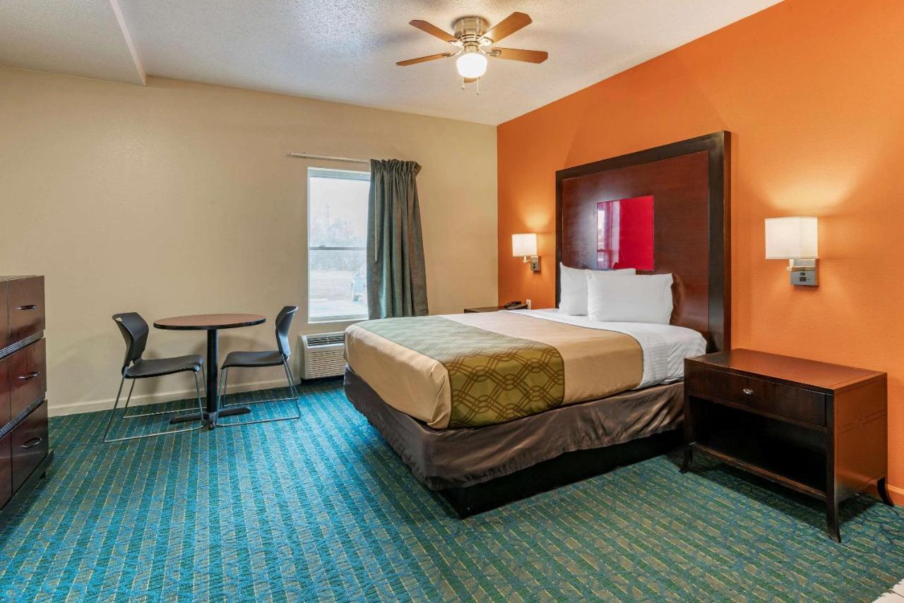 Econo Lodge Inn & Suites Granite City Extérieur photo