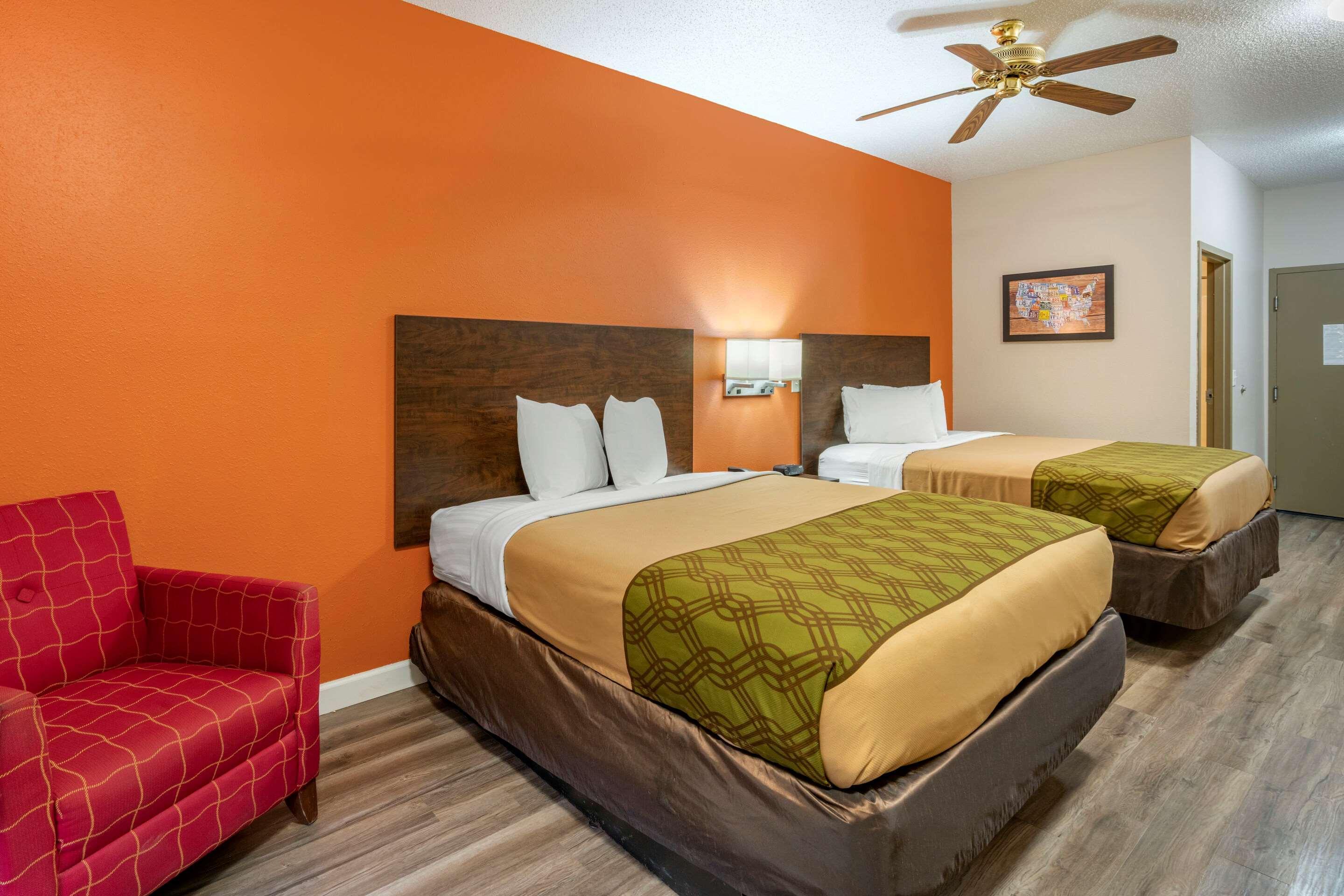 Econo Lodge Inn & Suites Granite City Extérieur photo