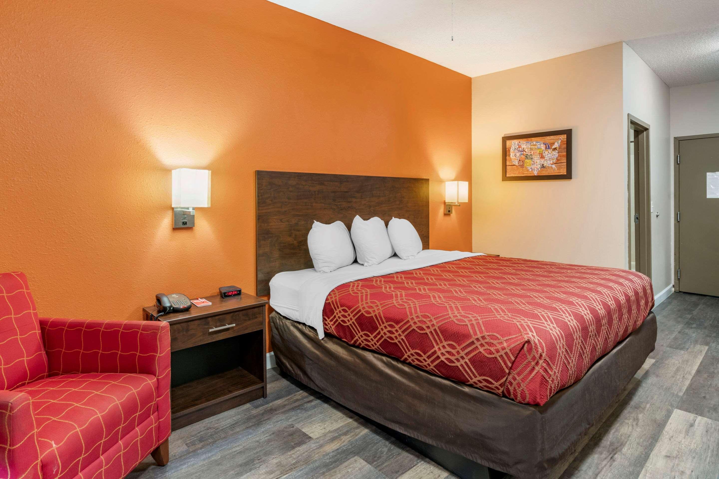Econo Lodge Inn & Suites Granite City Extérieur photo