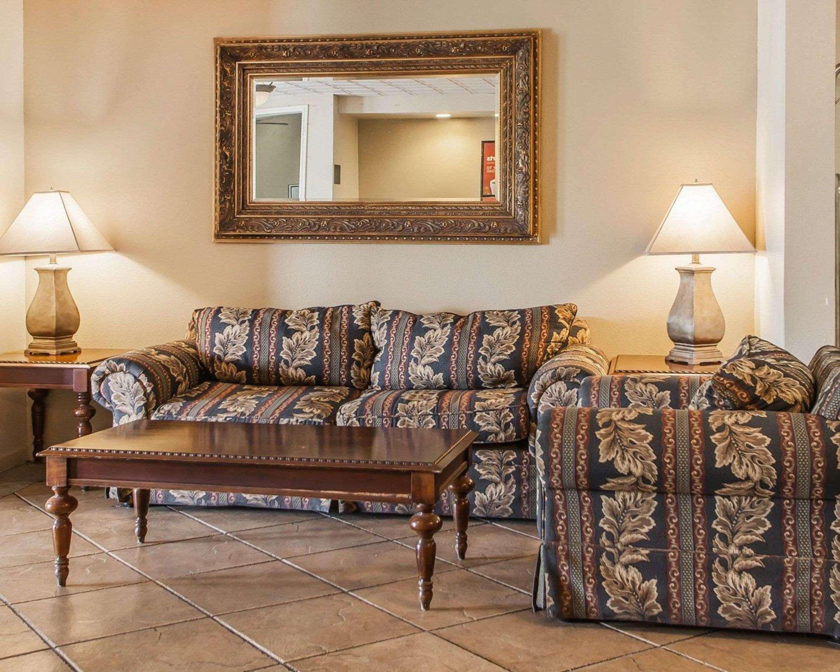 Econo Lodge Inn & Suites Granite City Extérieur photo