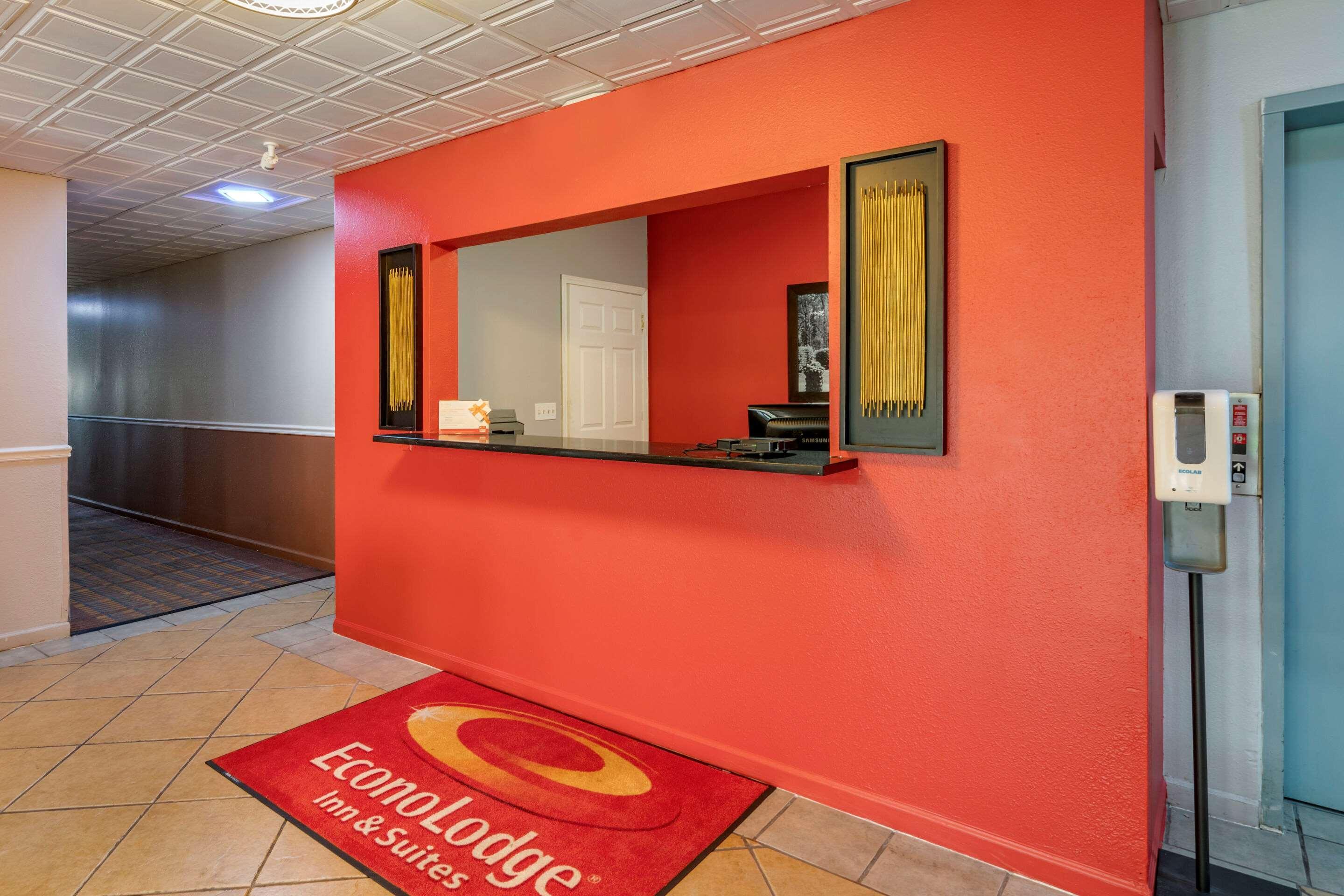 Econo Lodge Inn & Suites Granite City Extérieur photo